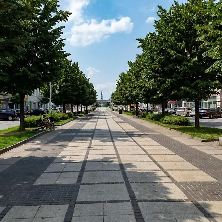 Delux Aleja Nmp 8 - Free Parking Apartment Czestochowa