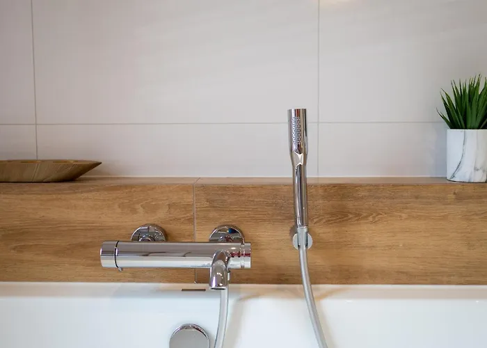 Delux Aleja Nmp 8 - Free Parking