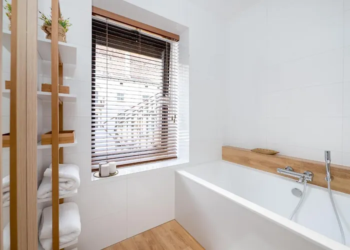 Delux Aleja Nmp 8 - Free Parking צ'סטוצ'ובה