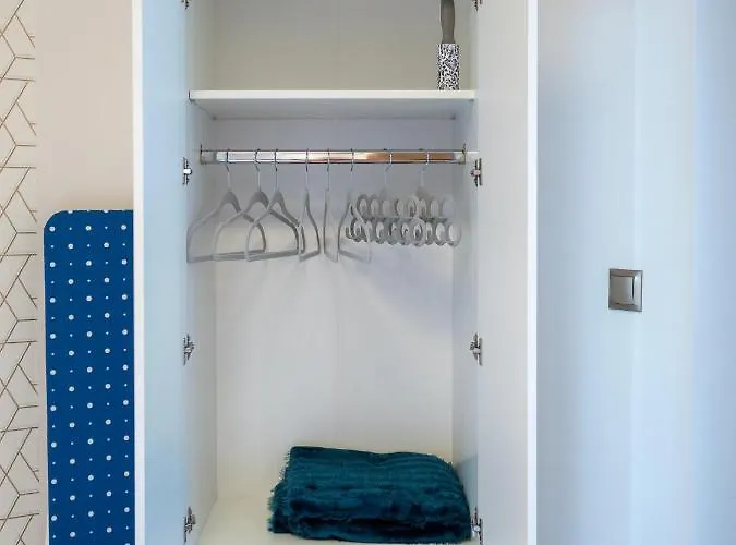 Delux Aleja Nmp 8 - Free Parking דירה